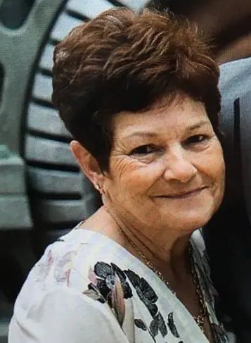 Farr-Denise-MM